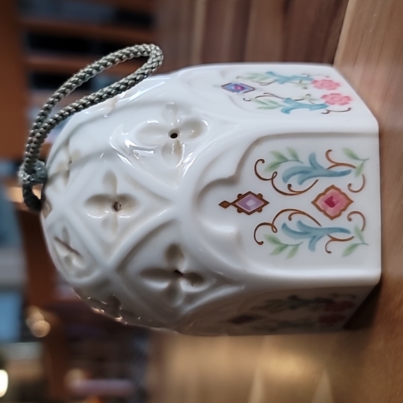 Prestige Place Venetian Collection Pomander - Vintage - Picture 8 of 8